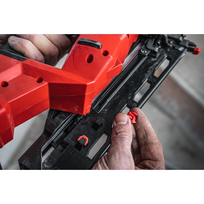 Пістолет цвяхозабивний акумуляторний безщітковий MILWAUKEE, M18 FN16GA-0, 32-64мм (каркас, картонне пакування) Пістолет цвяхозабивний акумуляторний безщітковий MILWAUKEE, M18 FN16GA-0, 32-64мм (каркас, картонне пакування)