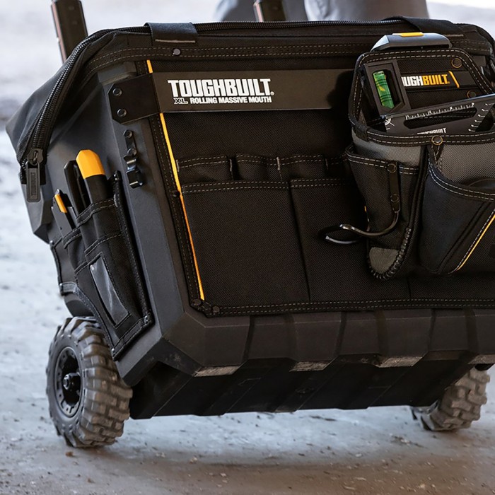 Сумка для інструментів TOUGHBUILT TB-CT-61-18 велика горловина, на колесах, 525 мм Сумка для інструментів TOUGHBUILT TB-CT-61-18 велика горловина, на колесах, 525 мм