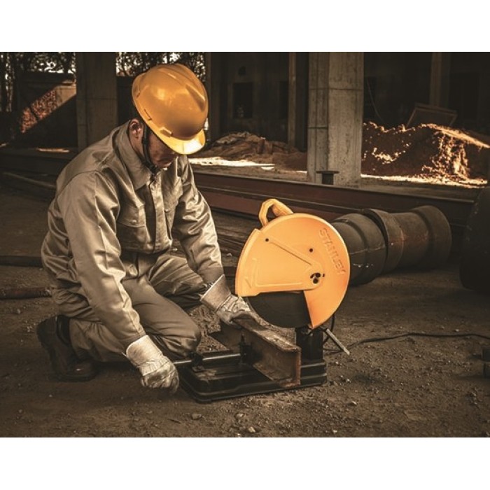 Монтажна пила STANLEY STSC2135 Монтажна пила STANLEY STSC2135