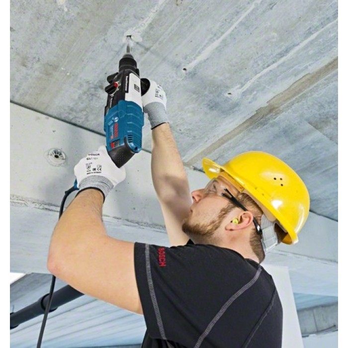 Перфоратор BOSCH GBH 2-28 Professional (0611267500) Перфоратор BOSCH GBH 2-28 Professional (0611267500)