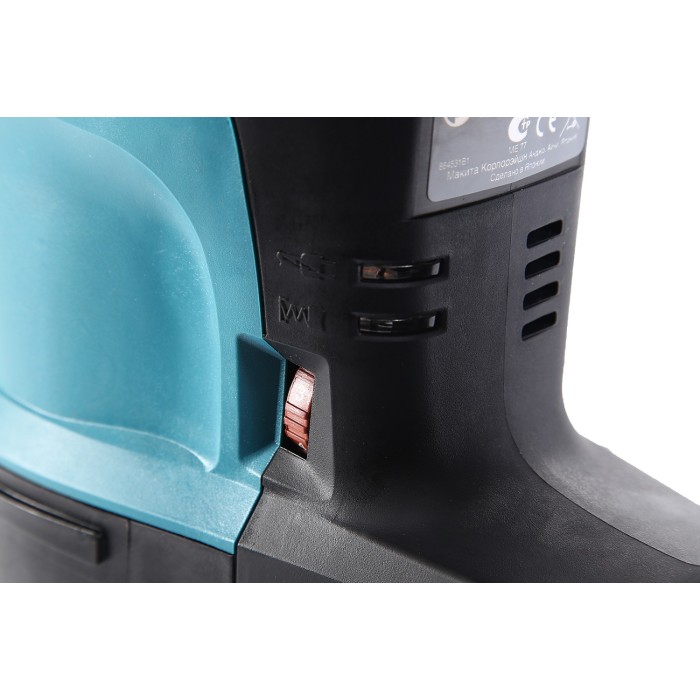 Перфоратор MAKITA HR 3200 C Перфоратор MAKITA HR 3200 C