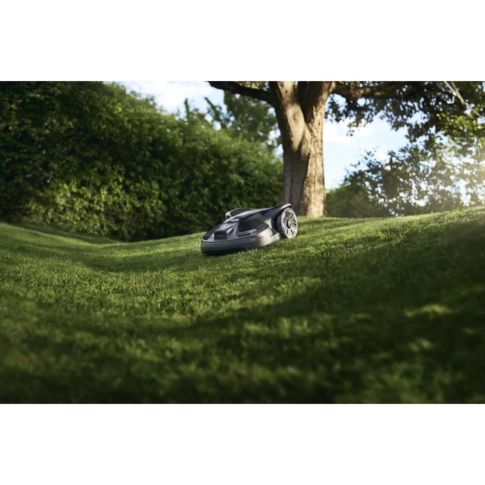 Газонокосарка-робот HUSQVARNA AM 320 NERA (9705351-11) Газонокосарка-робот HUSQVARNA AM 320 NERA (9705351-11)