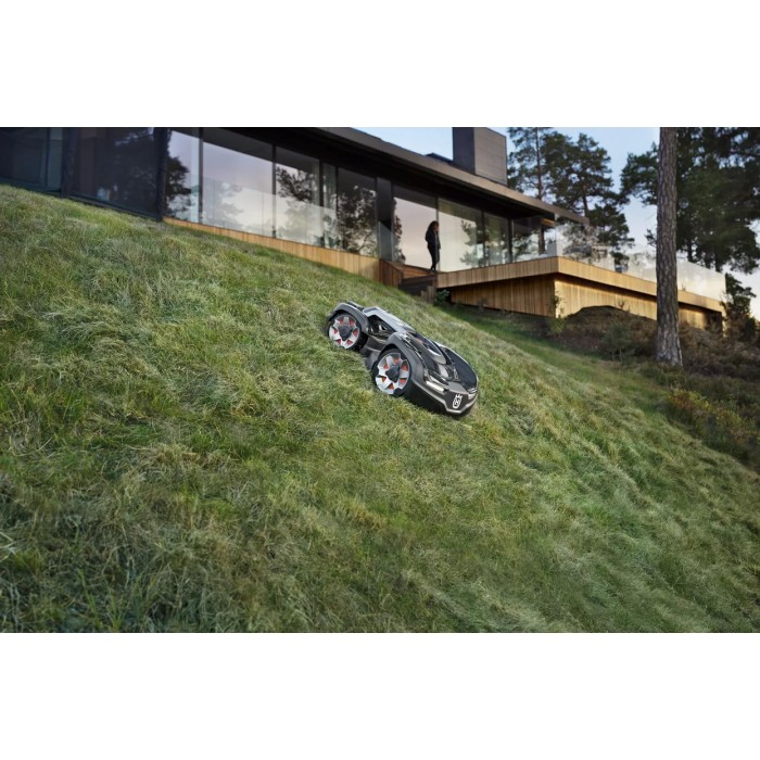 Газонокосарка-робот HUSQVARNA AM 435X AWD (9678533-11) Газонокосарка-робот HUSQVARNA AM 435X AWD (9678533-11)