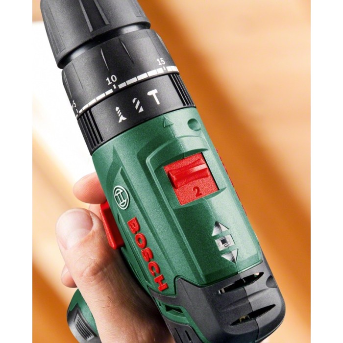 Акумуляторний шуруповерт BOSCH EasyImpact 12 (060398390E) Акумуляторний шуруповерт BOSCH EasyImpact 12 (060398390E)