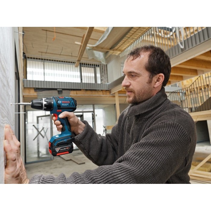 Акумуляторний шуруповерт BOSCH GSR 14,4 V-LI Professional (060186600F) Акумуляторний шуруповерт BOSCH GSR 14,4 V-LI Professional (060186600F)