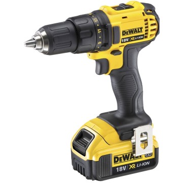 Акумуляторний шуруповерт DeWALT DCD 780 M2