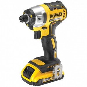 Акумуляторний шуруповерт DeWALT DCF886D2