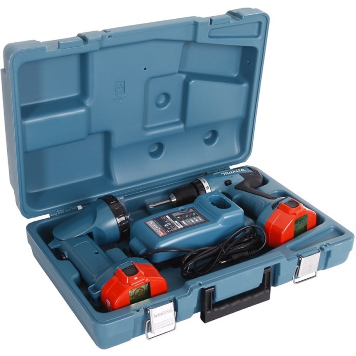 Акумуляторний шуруповерт MAKITA 6281DWALE Акумуляторний шуруповерт MAKITA 6281DWALE