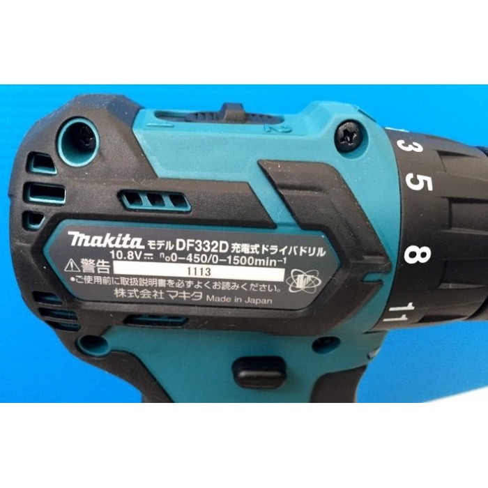 Акумуляторний шуруповерт MAKITA DF332DWME Акумуляторний шуруповерт MAKITA DF332DWME