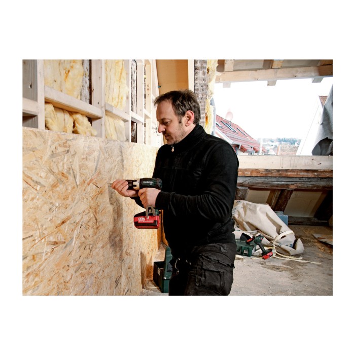Акумуляторний шуруповерт METABO BS 18 LT (602102650) Акумуляторний шуруповерт METABO BS 18 LT (602102650)
