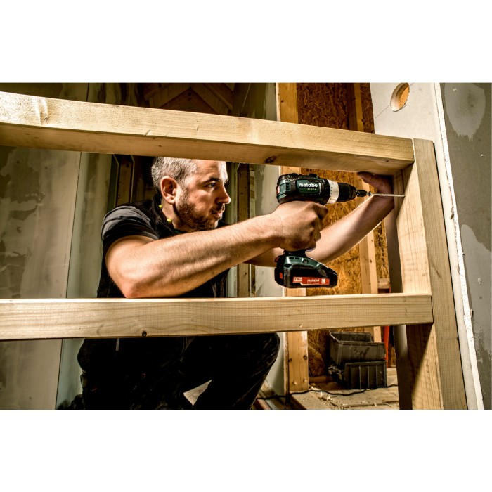Акумуляторний шуруповерт METABO BS 18 LT BL (602325890) Акумуляторний шуруповерт METABO BS 18 LT BL (602325890)