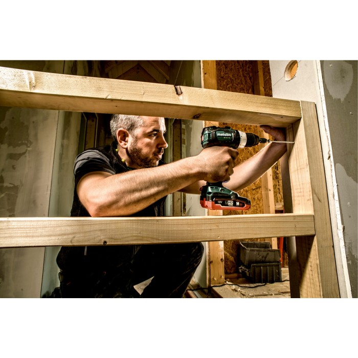 Акумуляторний шуруповерт METABO BS 18 LT BL (602325890) Акумуляторний шуруповерт METABO BS 18 LT BL (602325890)
