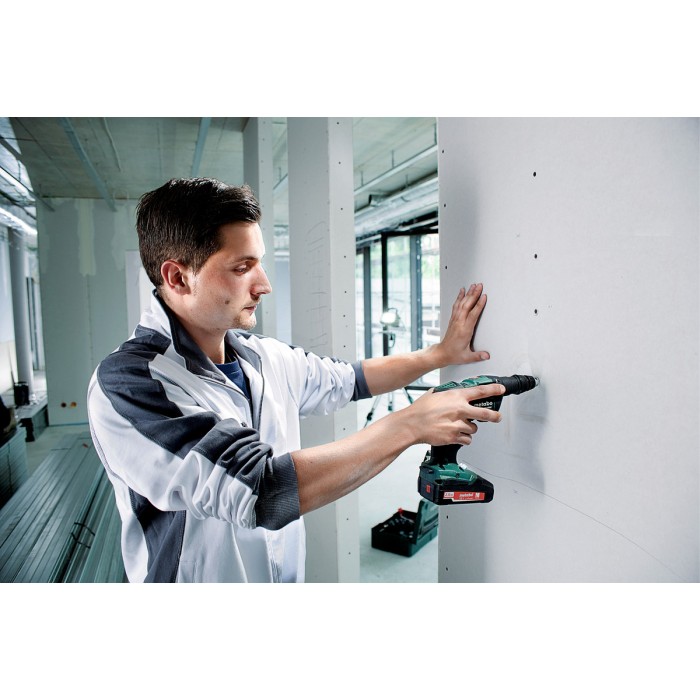Акумуляторний шуруповерт METABO SE 18 LTX 6000 + SM 5-55 (620049510) Акумуляторний шуруповерт METABO SE 18 LTX 6000 + SM 5-55 (620049510)