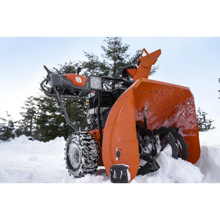Сніговідкидач HUSQVARNA ST 227 (9704690-01) Сніговідкидач HUSQVARNA ST 227 (9704690-01)