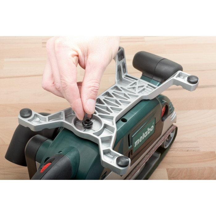 Стрічкова шліфувальна машина METABO BAE 75 (600375000) Стрічкова шліфувальна машина METABO BAE 75 (600375000)