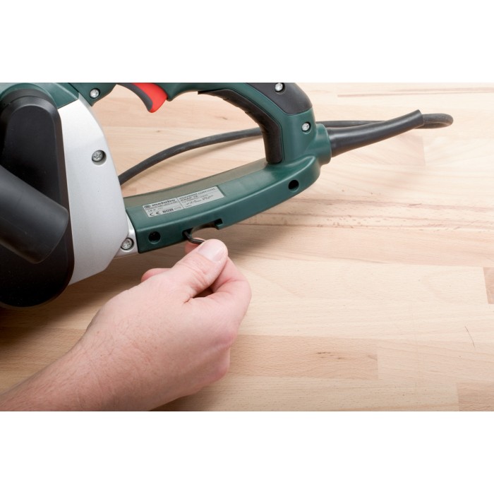 Стрічкова шліфувальна машина METABO BAE 75 (600375000) Стрічкова шліфувальна машина METABO BAE 75 (600375000)