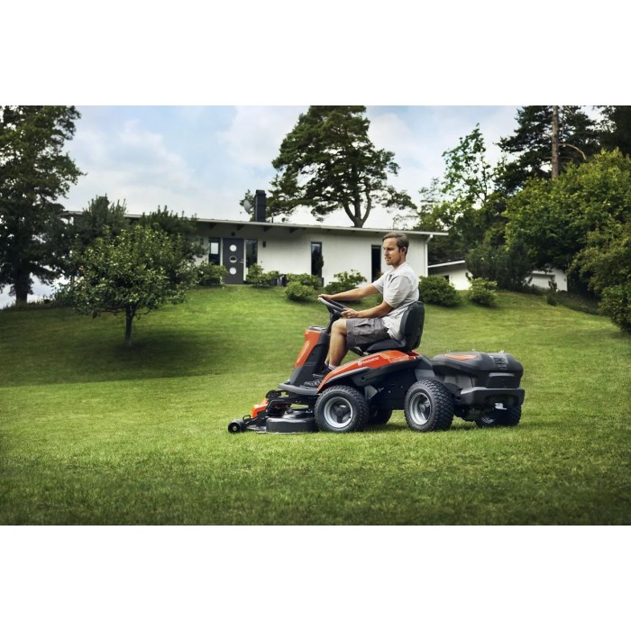 Садовий райдер акумуляторний HUSQVARNA R 200iX (9706499-01) Садовий райдер акумуляторний HUSQVARNA R 200iX (9706499-01)