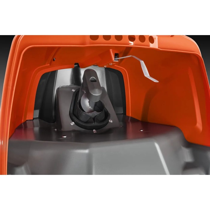 Садовий райдер HUSQVARNA RC 320Ts AWD (9706212-01) Садовий райдер HUSQVARNA RC 320Ts AWD (9706212-01)