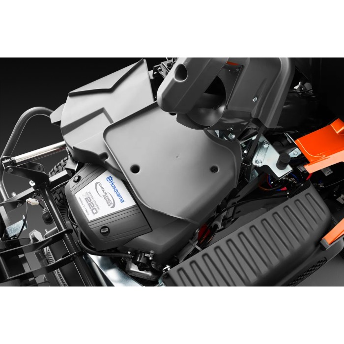 Садовий трактор-райдер HUSQVARNA RC 320Ts AWD (9676288‑02) Садовий трактор-райдер HUSQVARNA RC 320Ts AWD (9676288‑02)