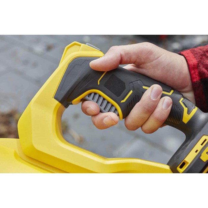 Акумуляторний повітродувний пристрій STANLEY FATMAX SFMCBL7M1