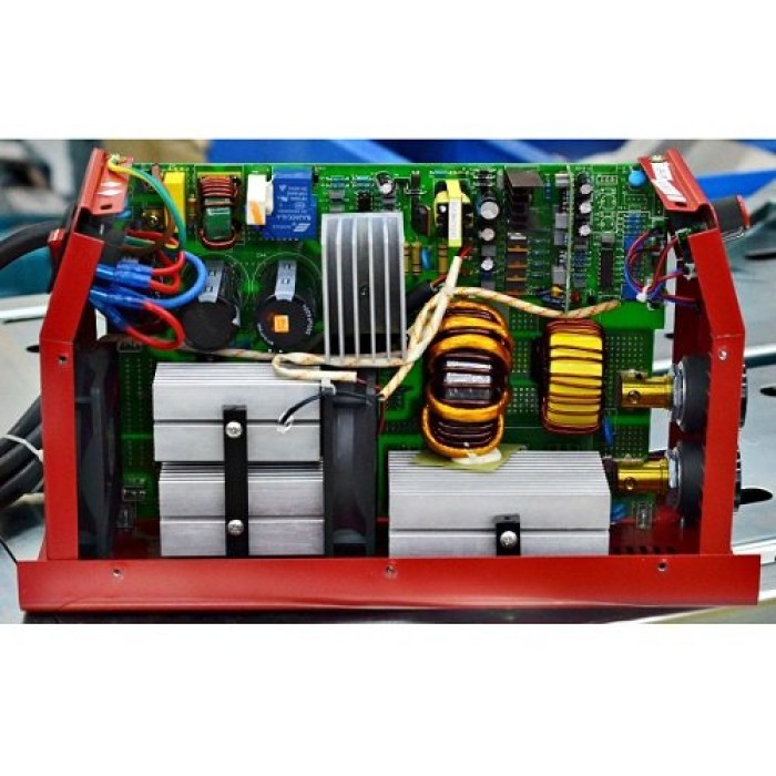 Зварювальний інвертор STARK ISP-2500 Profi (230070050) Зварювальний інвертор STARK ISP-2500 Profi (230070050)