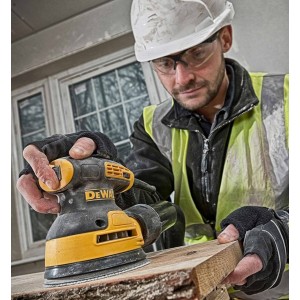Кутова шліфмашина DeWALT DWE6423